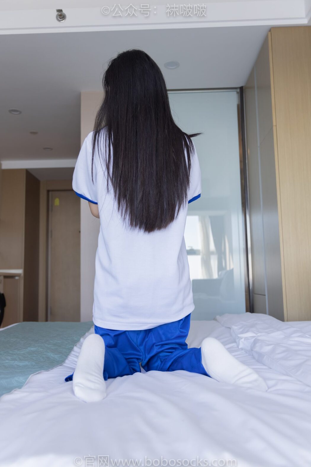 BoBoSocks袜啵啵 NO.039 Xiao Nai Xiong