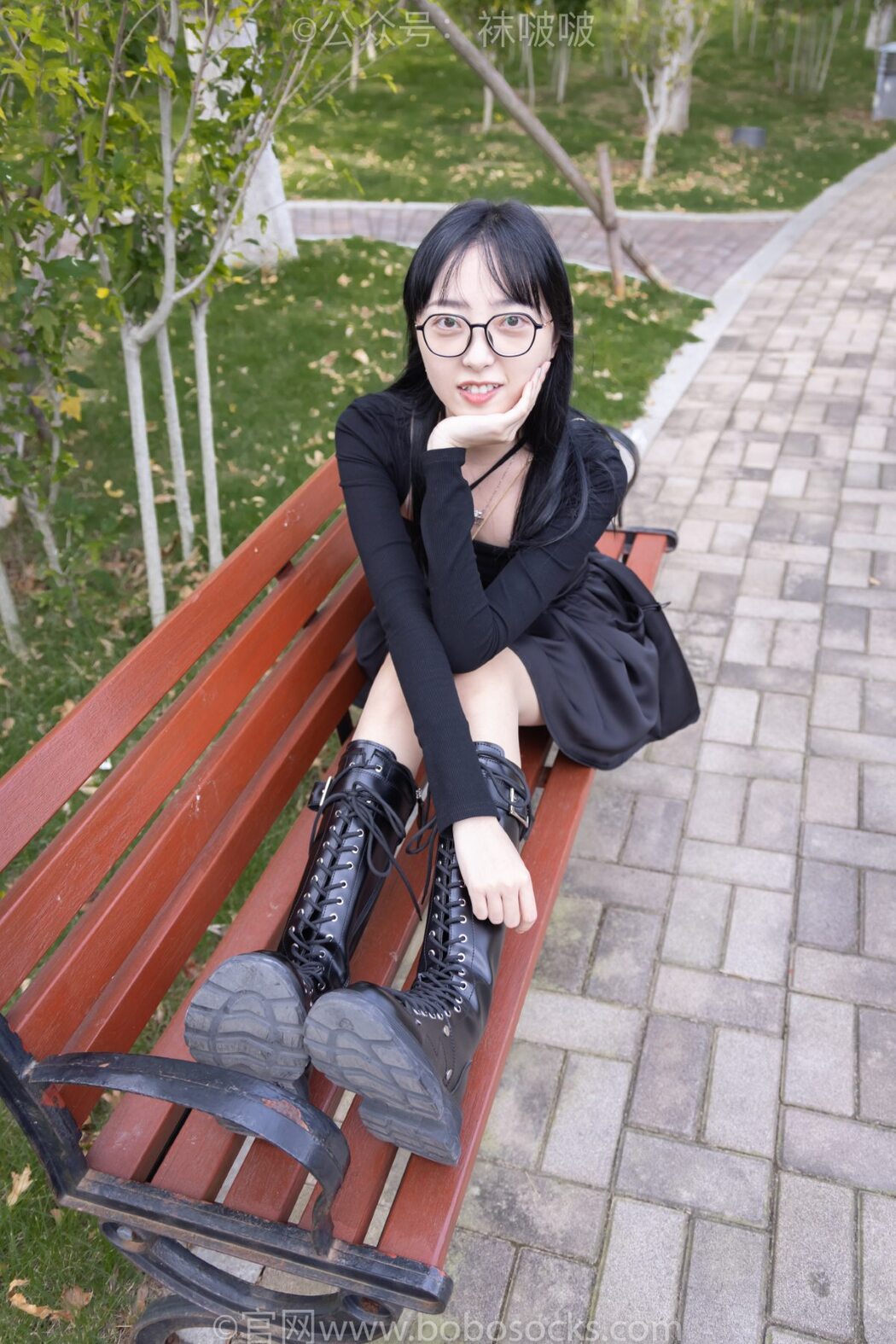 BoBoSocks袜啵啵 NO.040 Zhi Yu