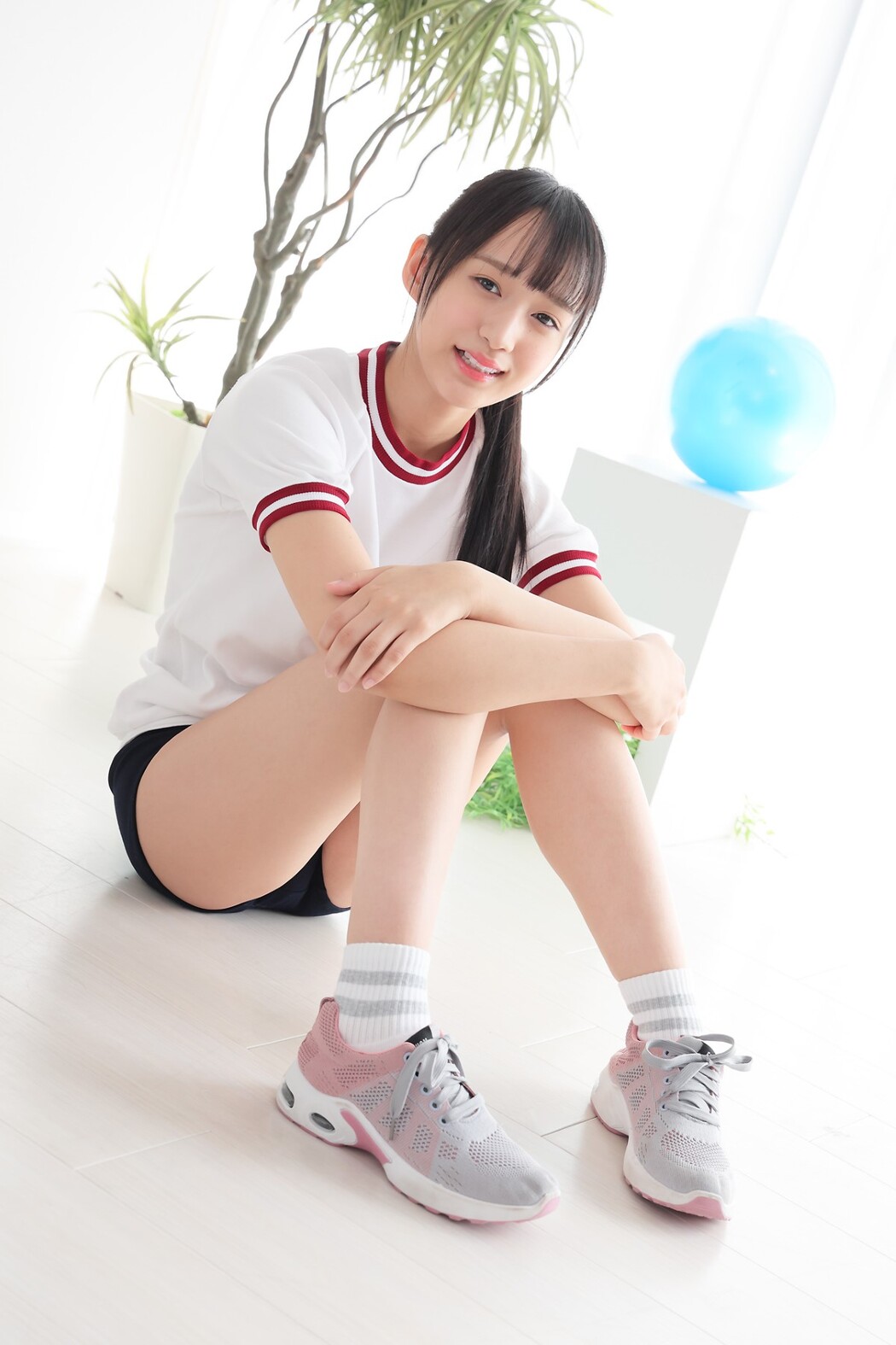 Minisuka.tv 2022-05-19 Yuna Sakiyama 咲山ゆな Regular Gallery 02