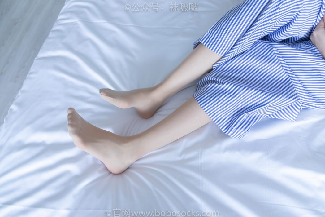 BoBoSocks袜啵啵 NO.027 Zhi Yu