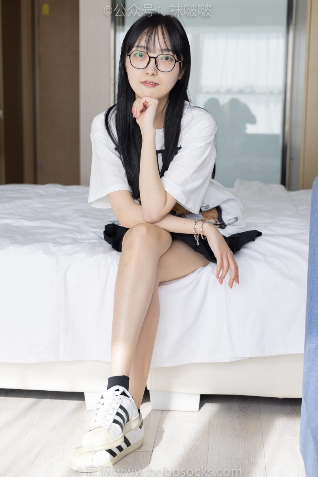 BoBoSocks袜啵啵 NO.033 Zhi Yu