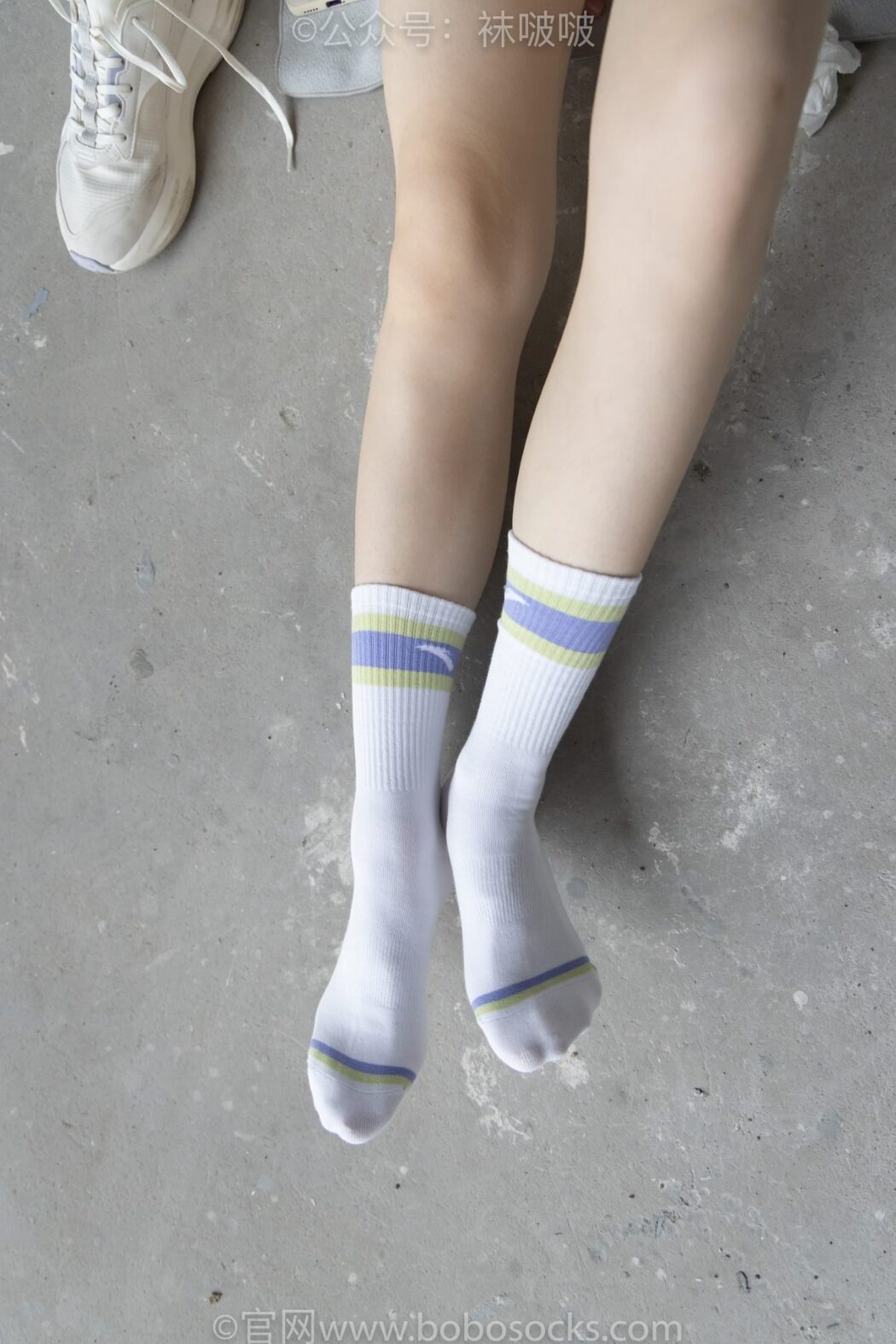 BoBoSocks袜啵啵 NO.025 Xiong Xiong