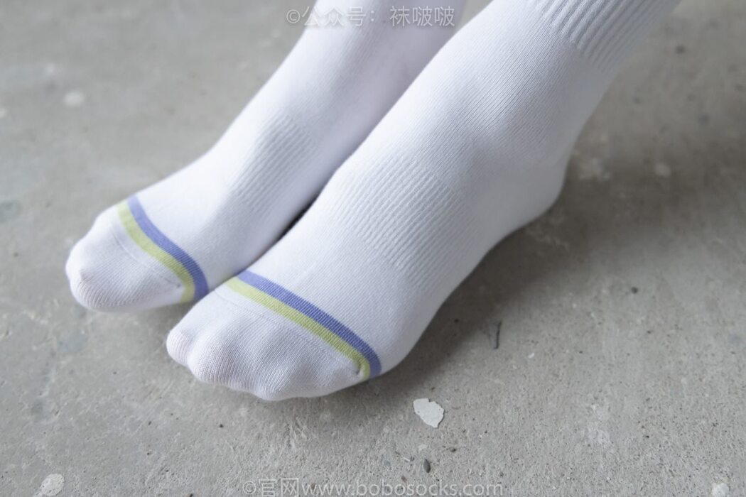 BoBoSocks袜啵啵 NO.025 Xiong Xiong