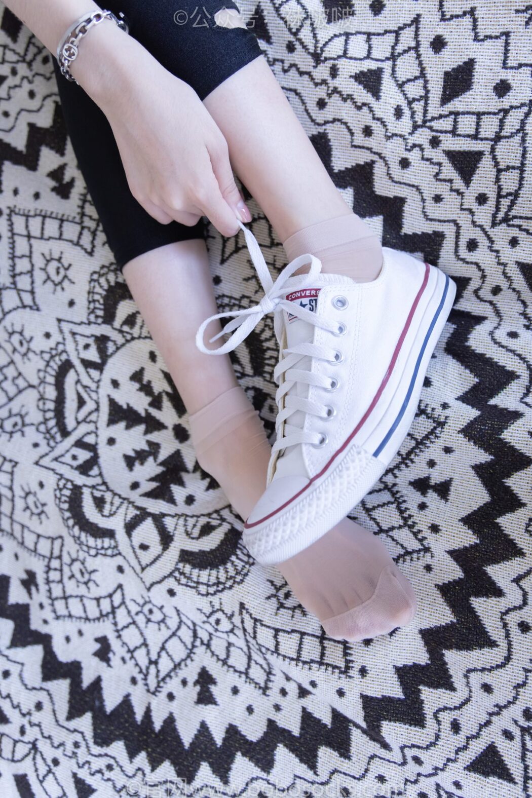 BoBoSocks袜啵啵 NO.044 Zhi Yu