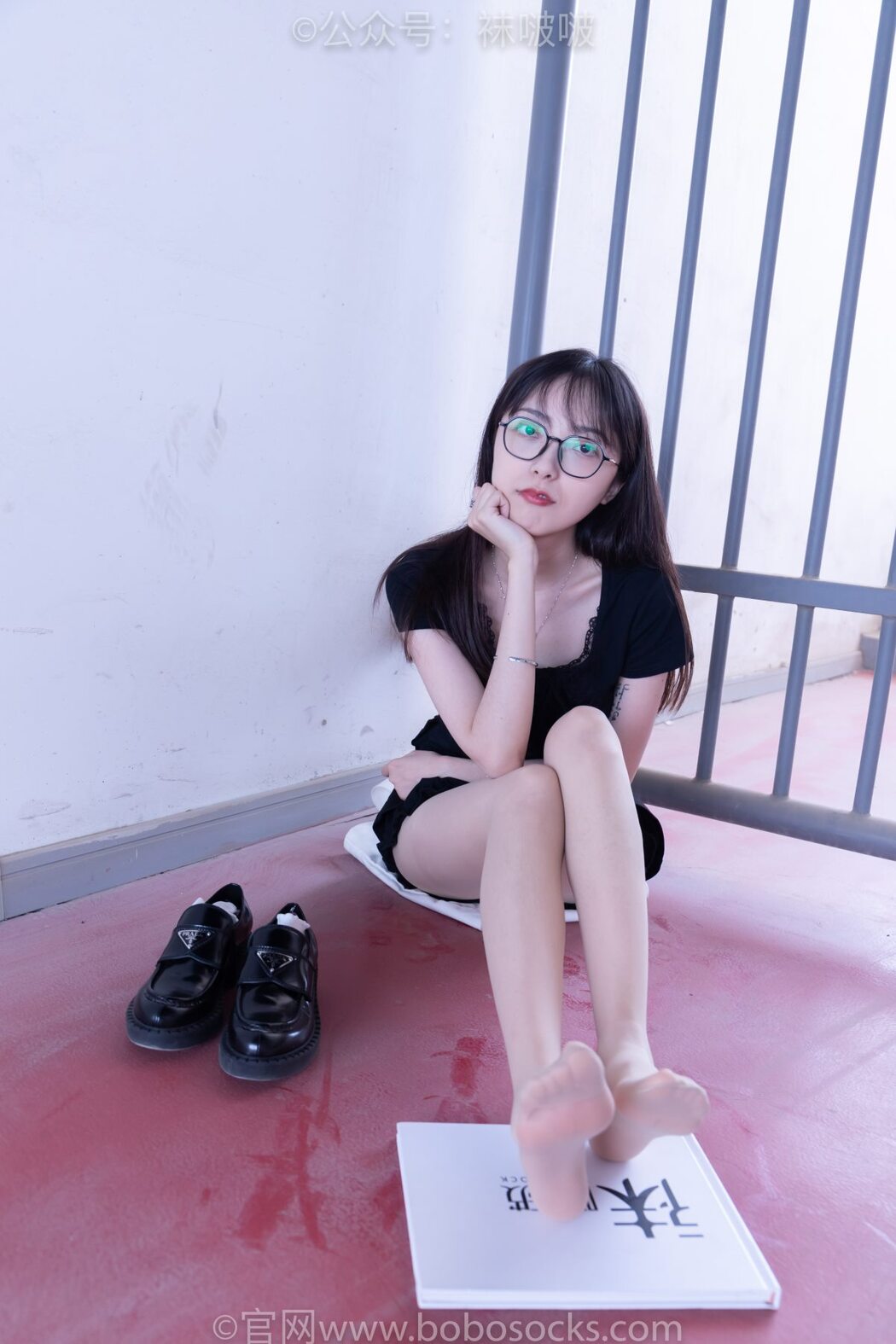 BoBoSocks袜啵啵 NO.030 Zhi Yu