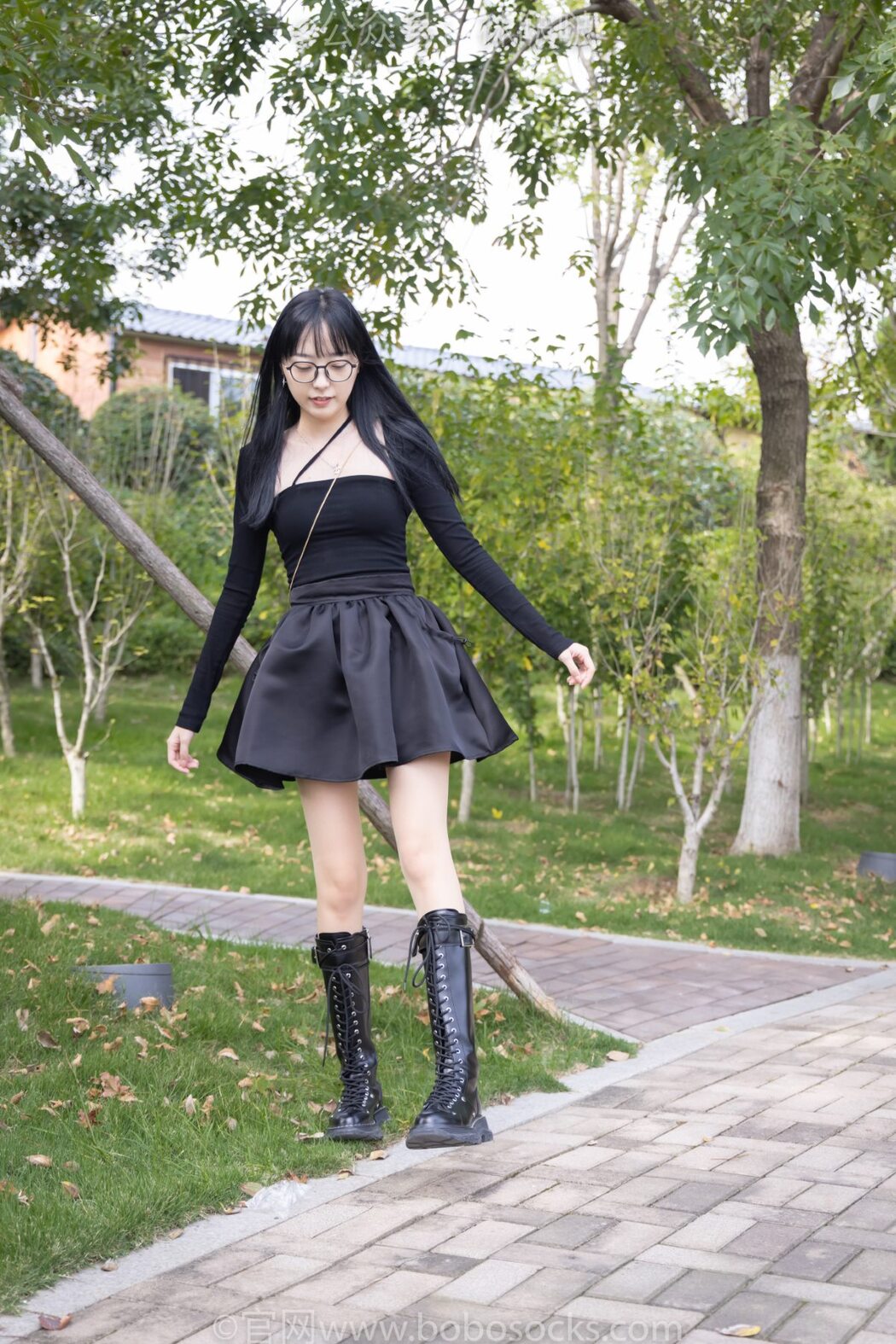 BoBoSocks袜啵啵 NO.040 Zhi Yu