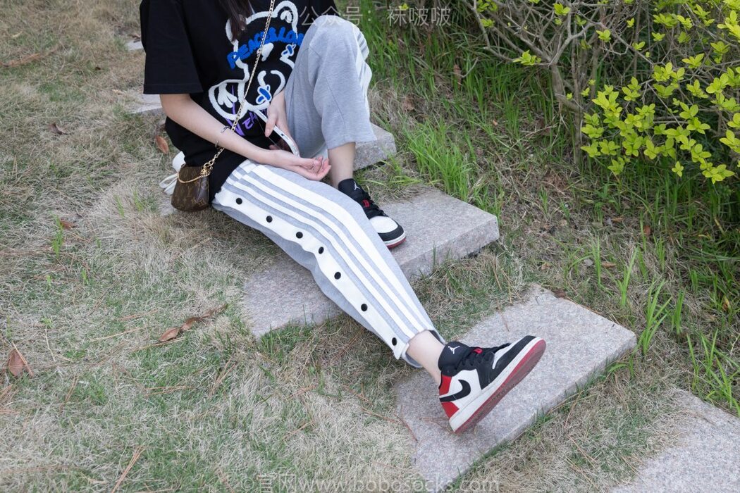 BoBoSocks袜啵啵 NO.023 Zhi Yu