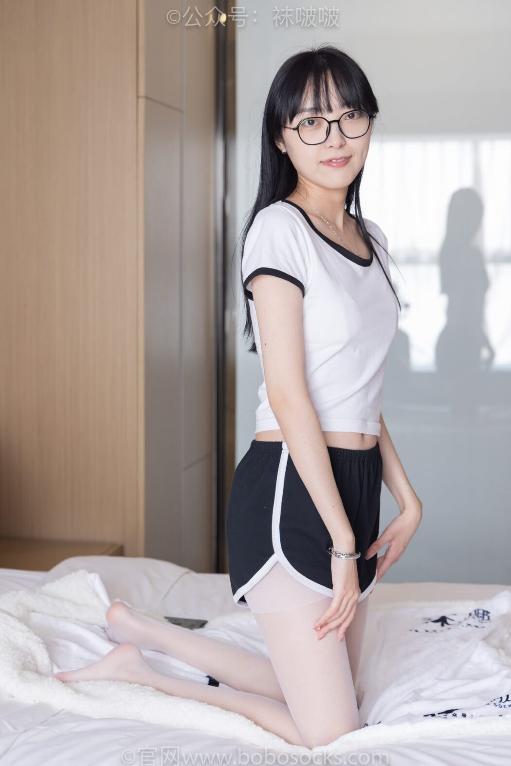 BoBoSocks袜啵啵 NO.037 Zhi Yu