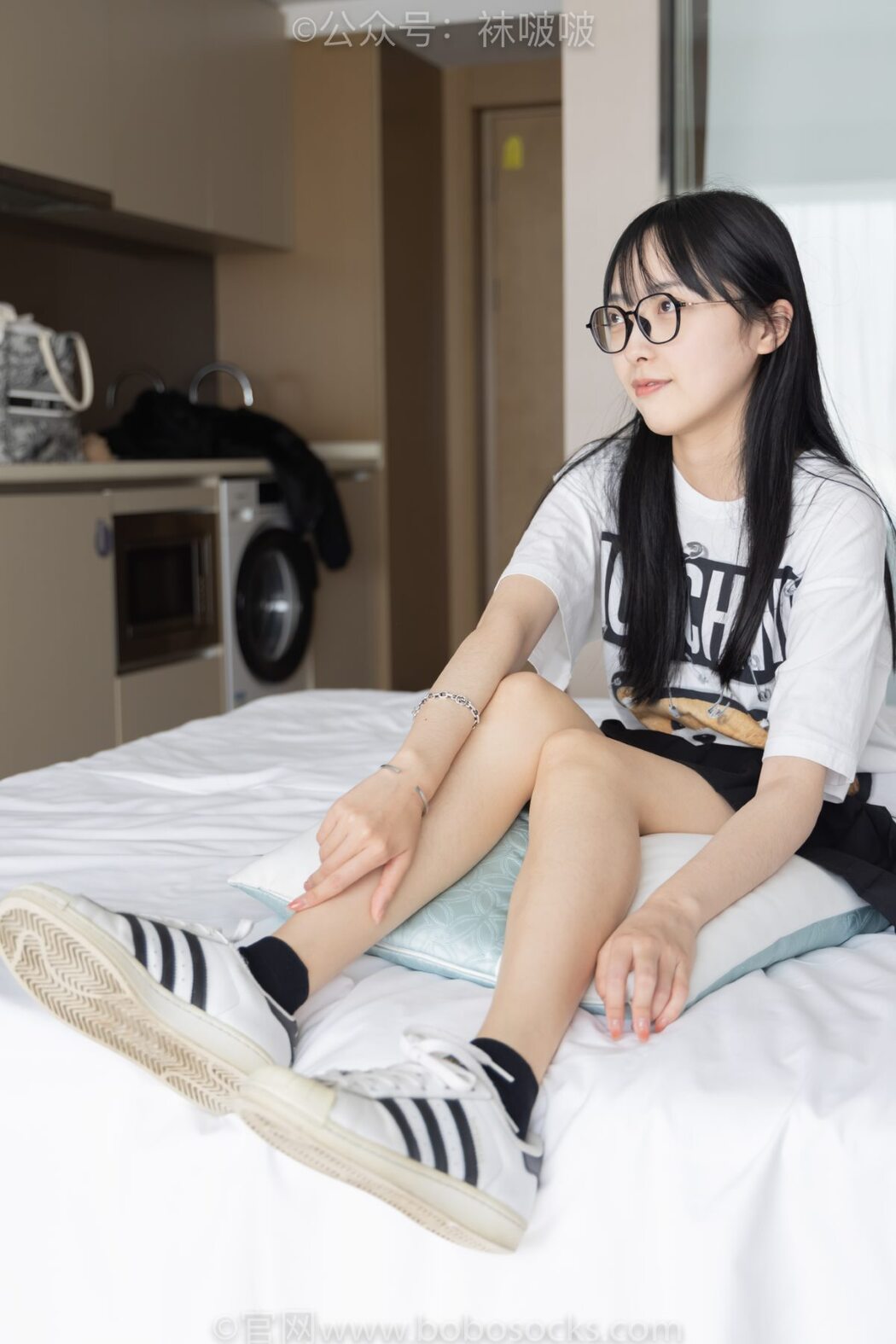 BoBoSocks袜啵啵 NO.033 Zhi Yu