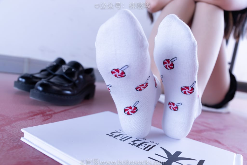 BoBoSocks袜啵啵 NO.030 Zhi Yu