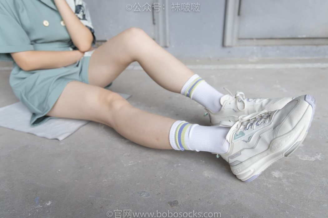 BoBoSocks袜啵啵 NO.025 Xiong Xiong