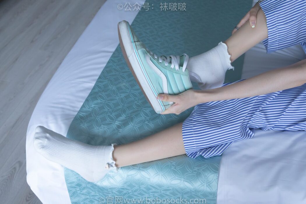 BoBoSocks袜啵啵 NO.027 Zhi Yu