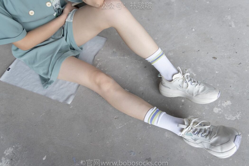 BoBoSocks袜啵啵 NO.025 Xiong Xiong