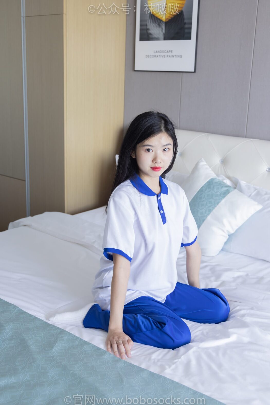 BoBoSocks袜啵啵 NO.039 Xiao Nai Xiong