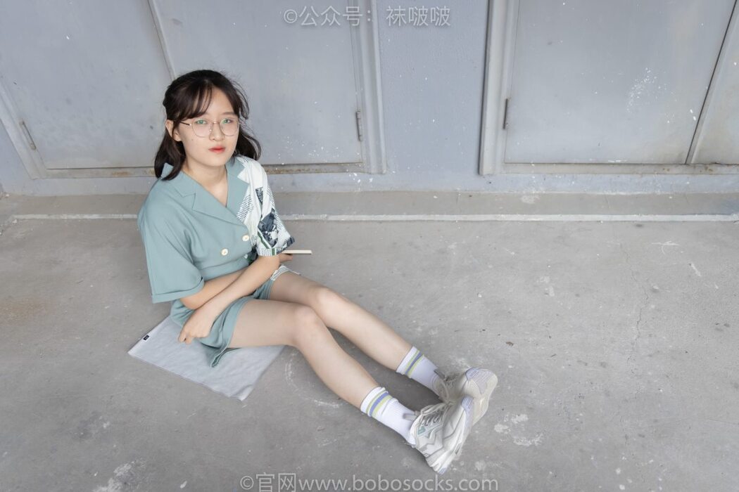 BoBoSocks袜啵啵 NO.025 Xiong Xiong