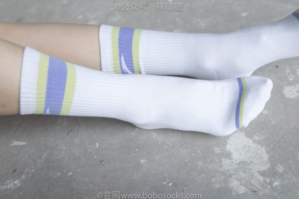 BoBoSocks袜啵啵 NO.025 Xiong Xiong