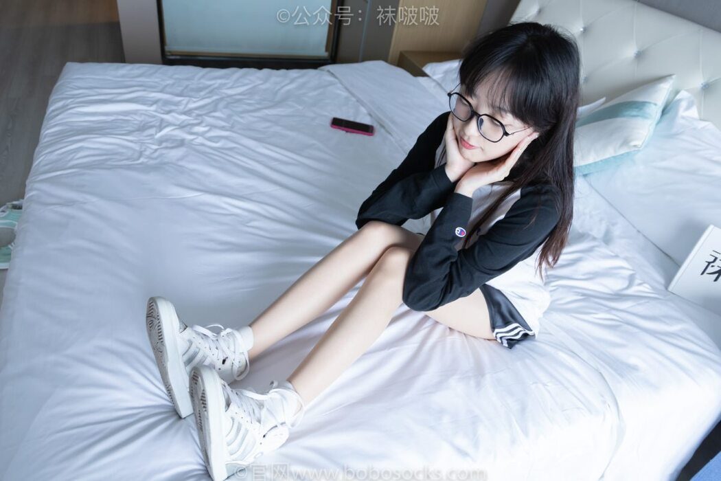 BoBoSocks袜啵啵 NO.015 Zhi Yu