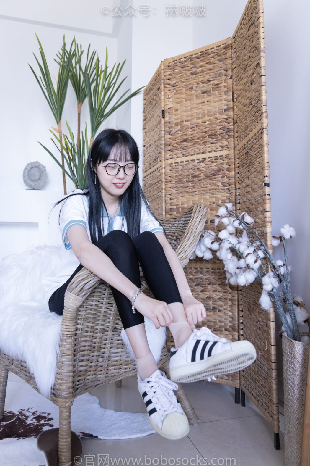 BoBoSocks袜啵啵 NO.044 Zhi Yu