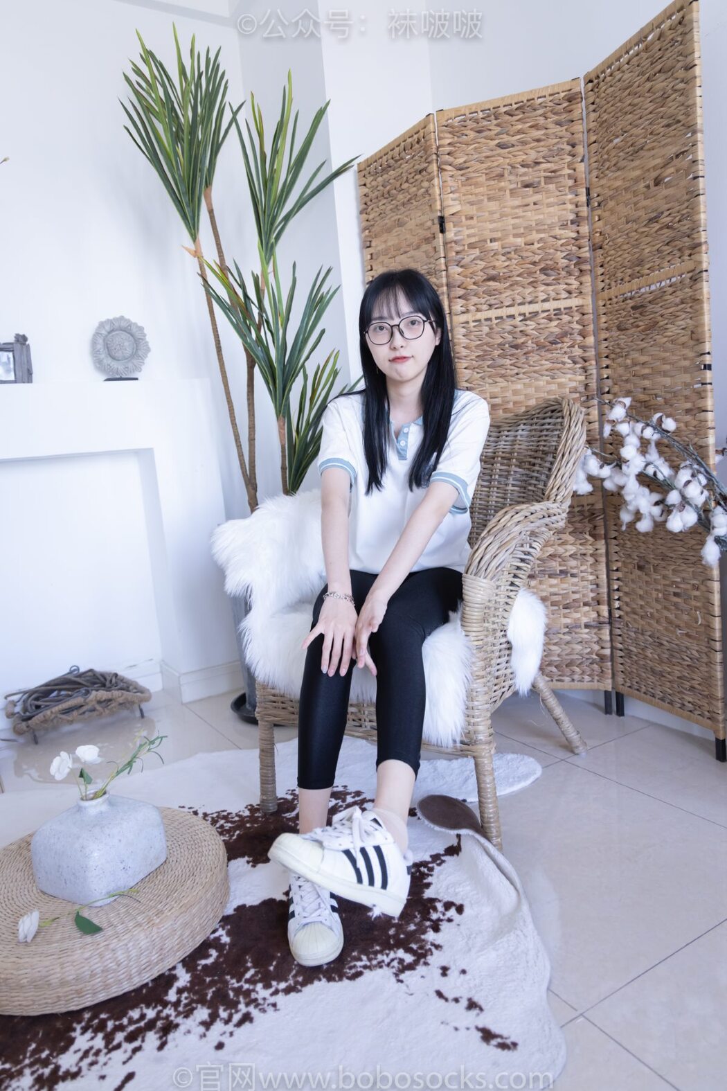 BoBoSocks袜啵啵 NO.044 Zhi Yu