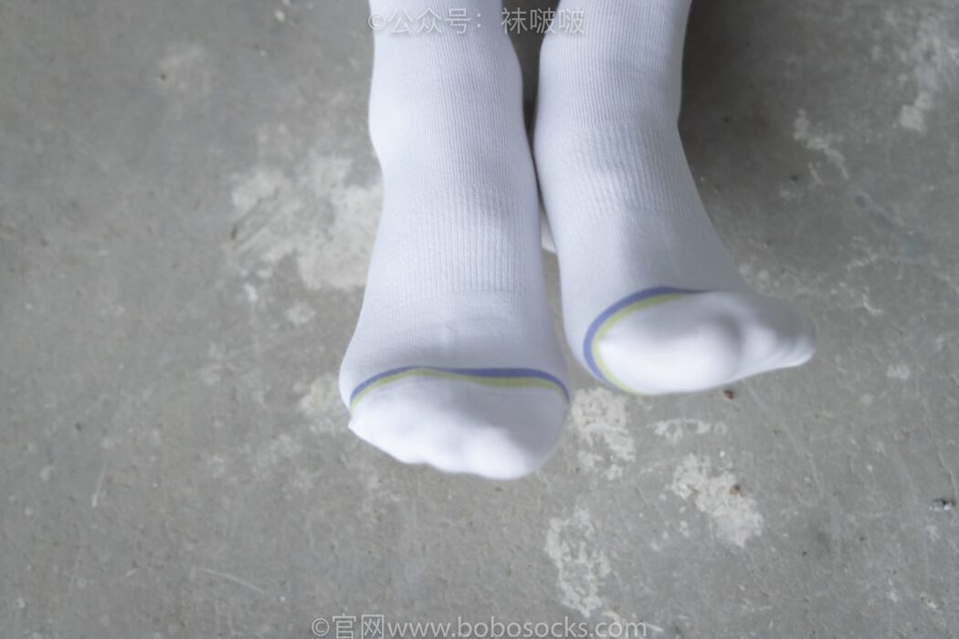 BoBoSocks袜啵啵 NO.025 Xiong Xiong