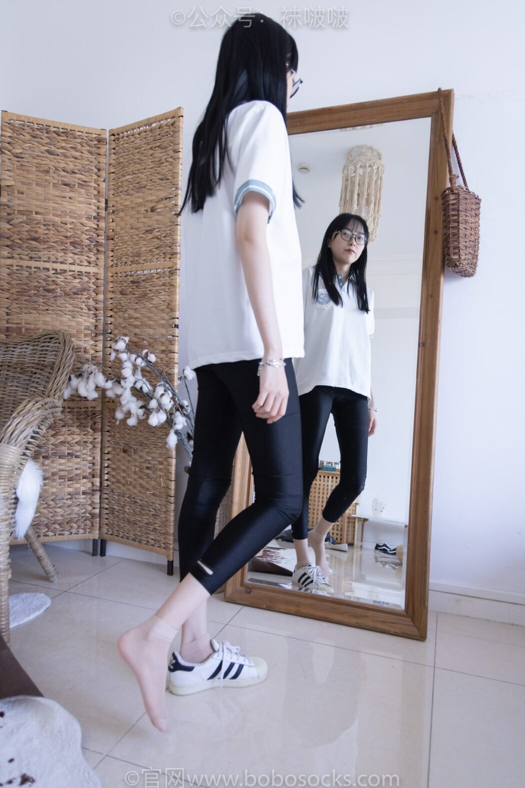 BoBoSocks袜啵啵 NO.044 Zhi Yu