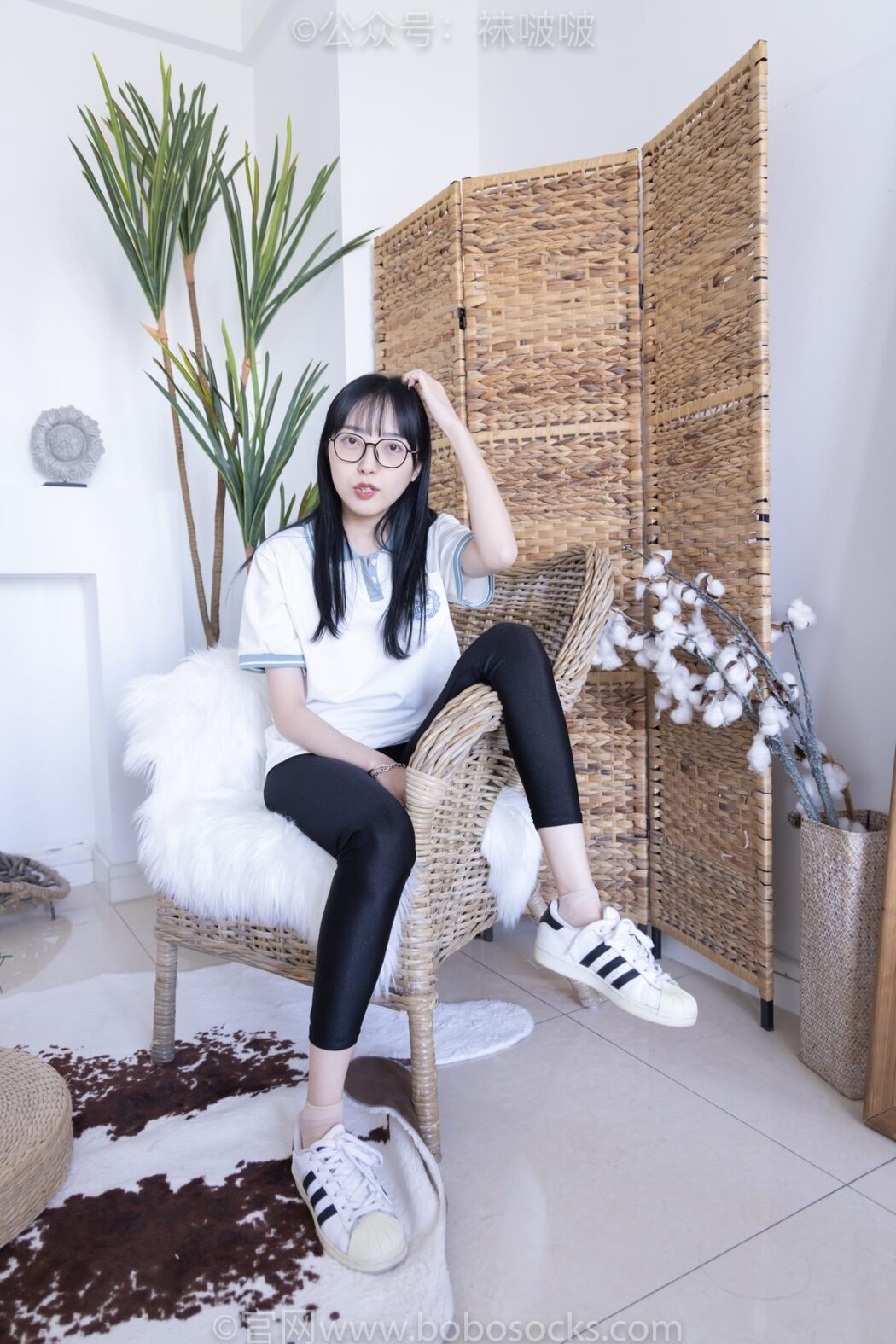 BoBoSocks袜啵啵 NO.044 Zhi Yu