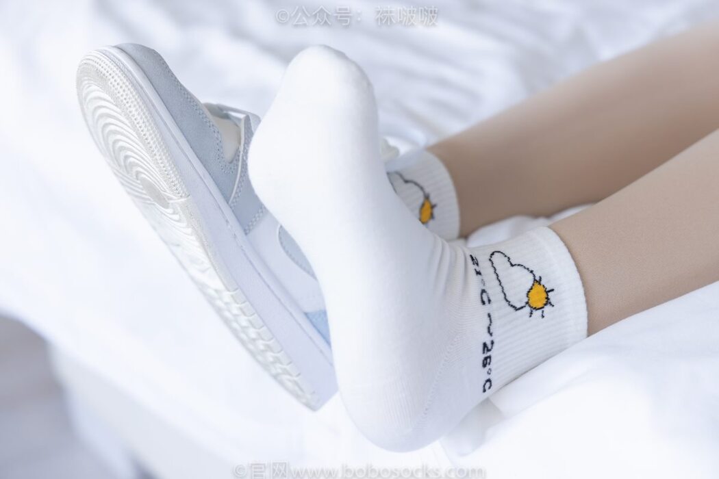 BoBoSocks袜啵啵 NO.031 Xiao Nai Xiong