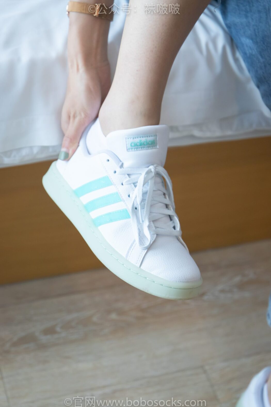 BoBoSocks袜啵啵 NO.024 Han Han