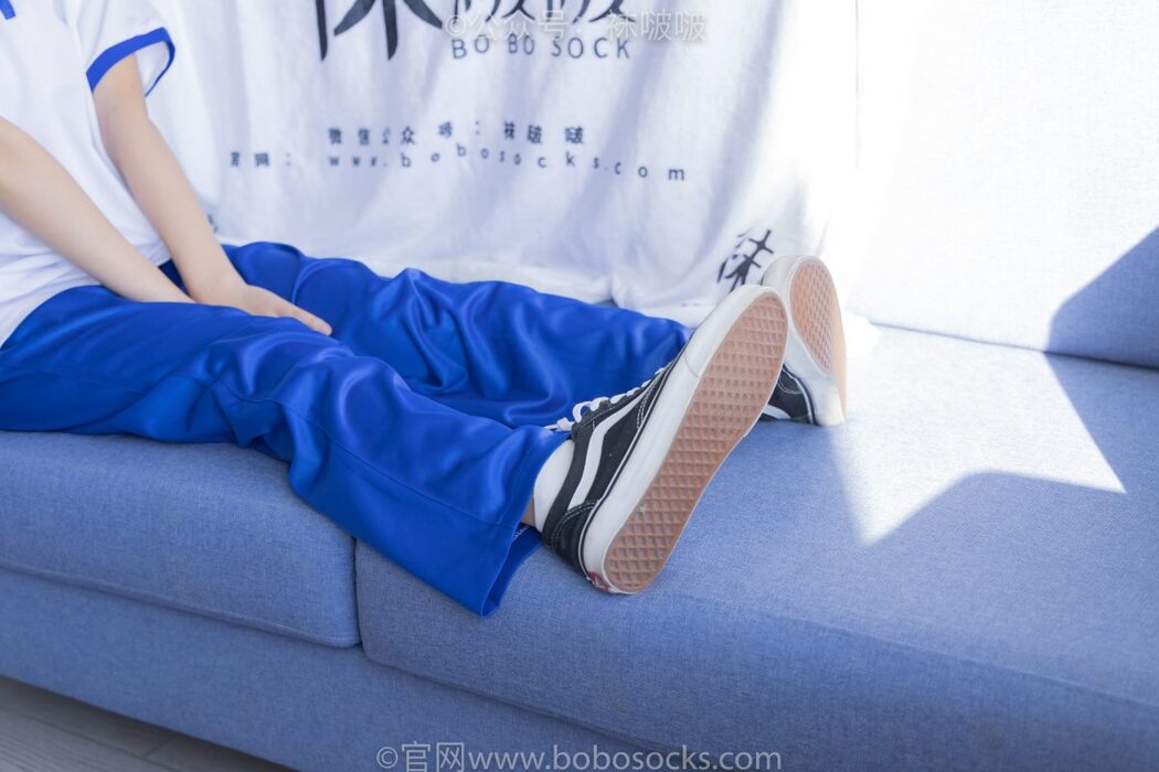 BoBoSocks袜啵啵 NO.039 Xiao Nai Xiong