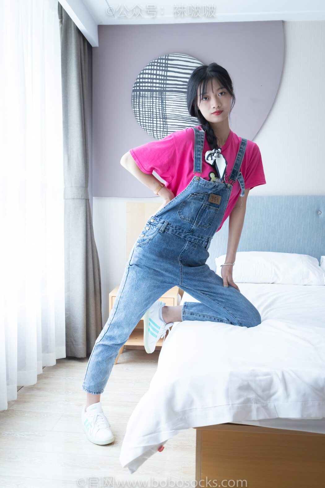 BoBoSocks袜啵啵 NO.024 Han Han