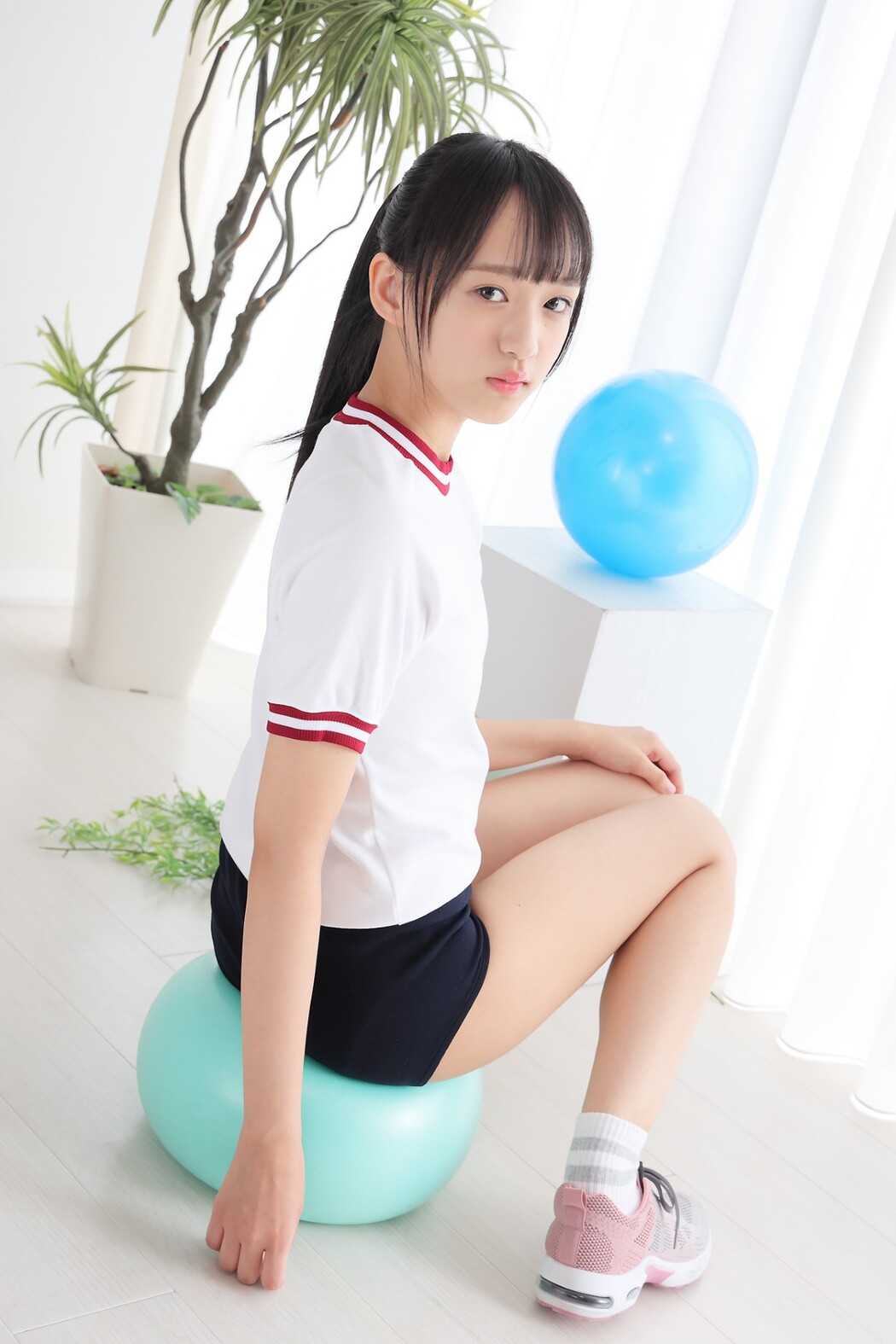 Minisuka.tv 2022-05-19 Yuna Sakiyama 咲山ゆな Regular Gallery 02