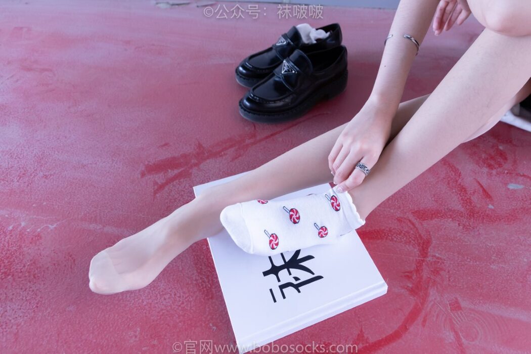 BoBoSocks袜啵啵 NO.030 Zhi Yu