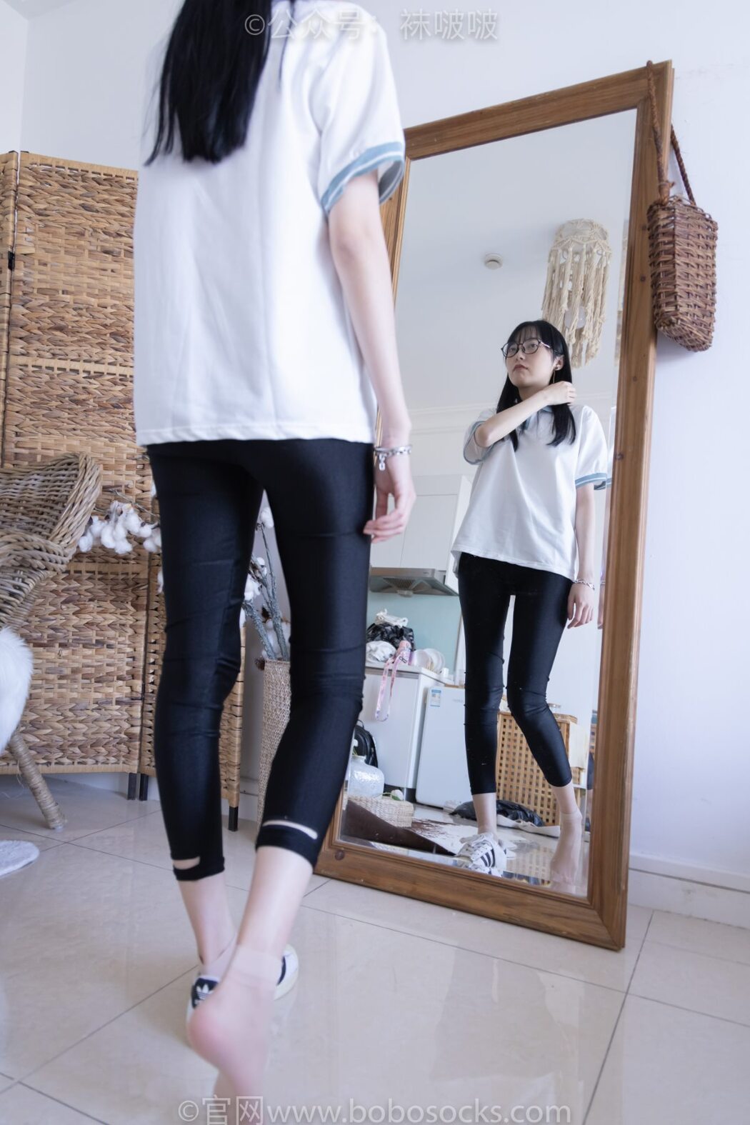 BoBoSocks袜啵啵 NO.044 Zhi Yu