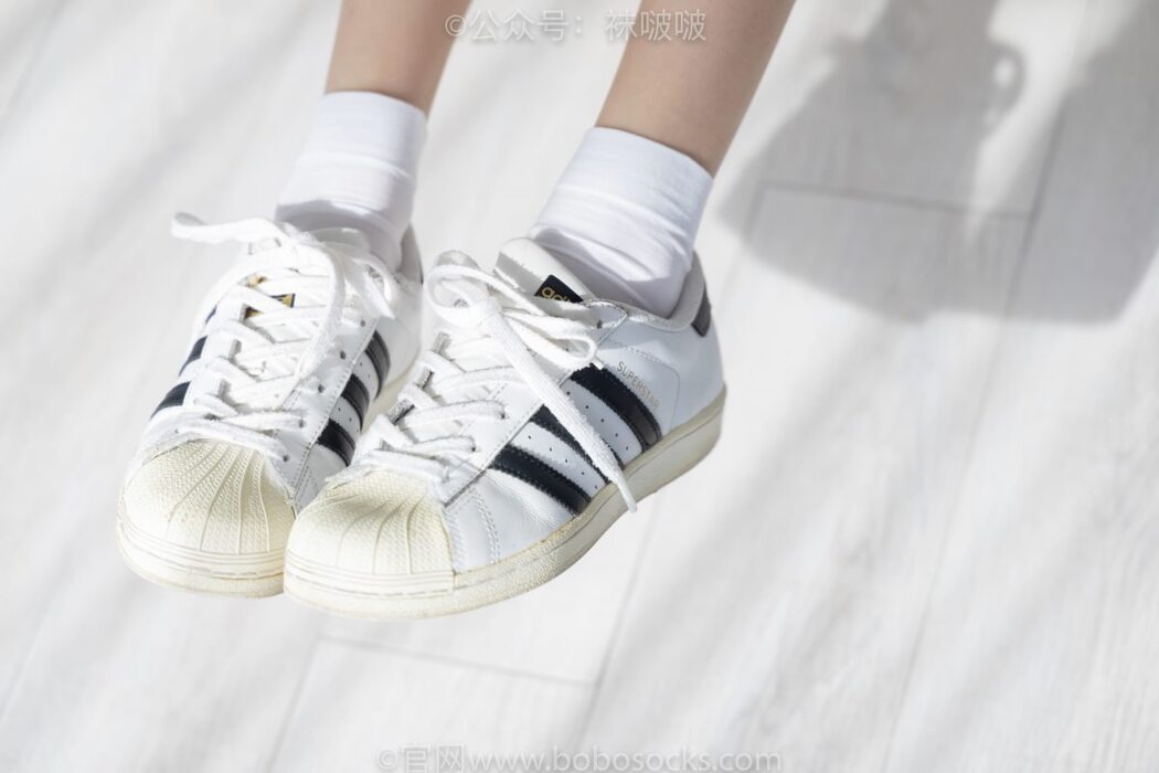 BoBoSocks袜啵啵 NO.033 Zhi Yu