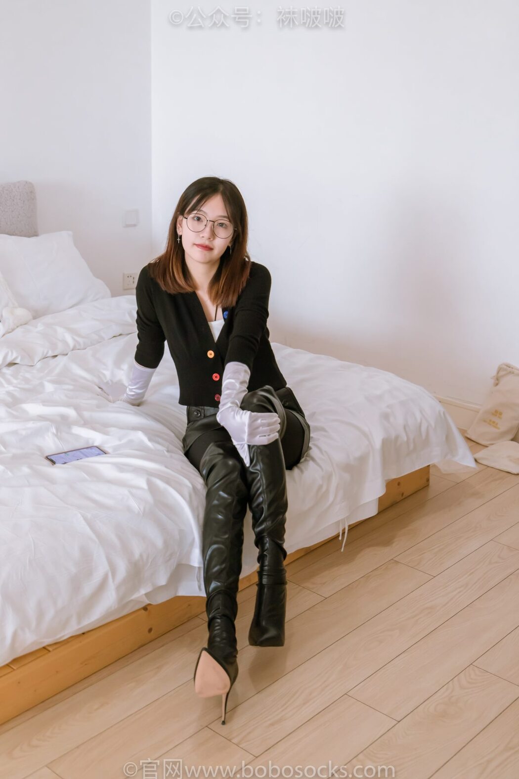 BoBoSocks袜啵啵 NO.041 Xiao Tian Dou