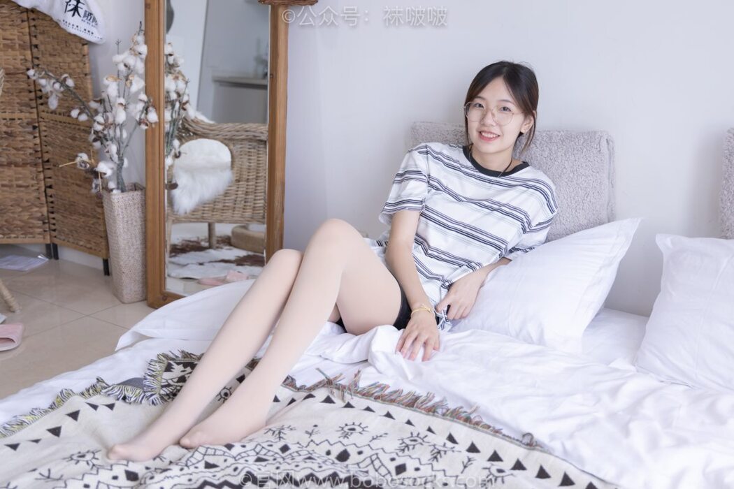 BoBoSocks袜啵啵 NO.029 Xiao Tian Dou