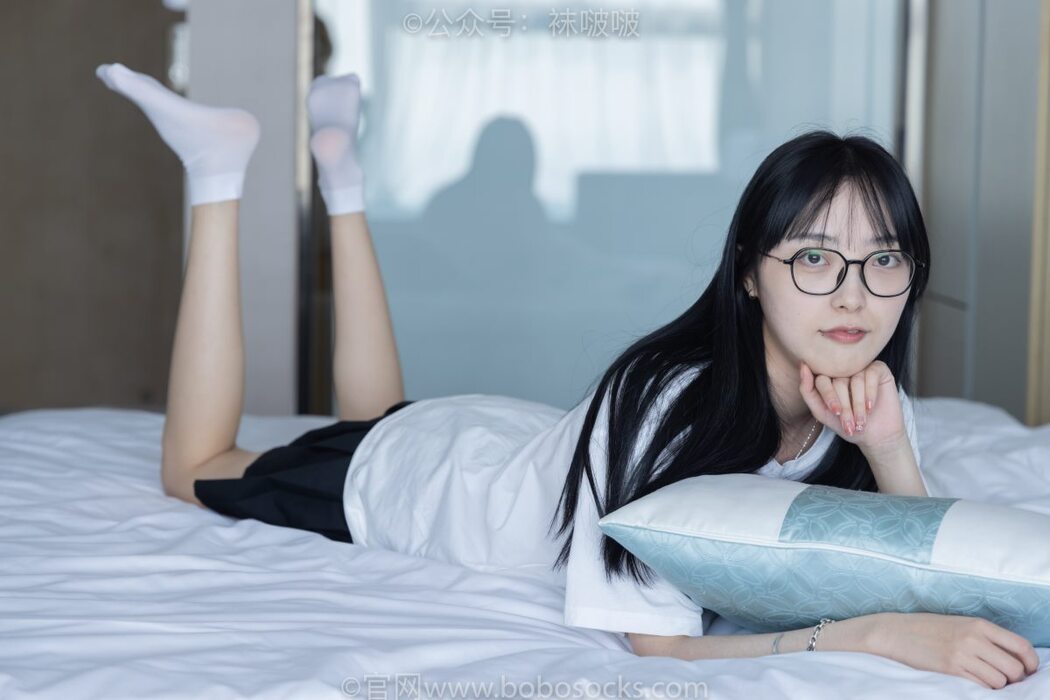 BoBoSocks袜啵啵 NO.033 Zhi Yu