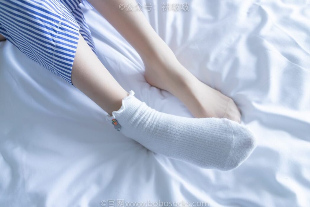 BoBoSocks袜啵啵 NO.027 Zhi Yu