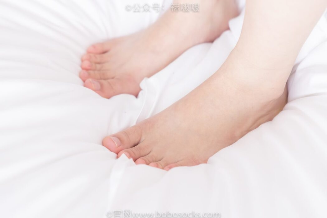 BoBoSocks袜啵啵 NO.036 Bo Luo