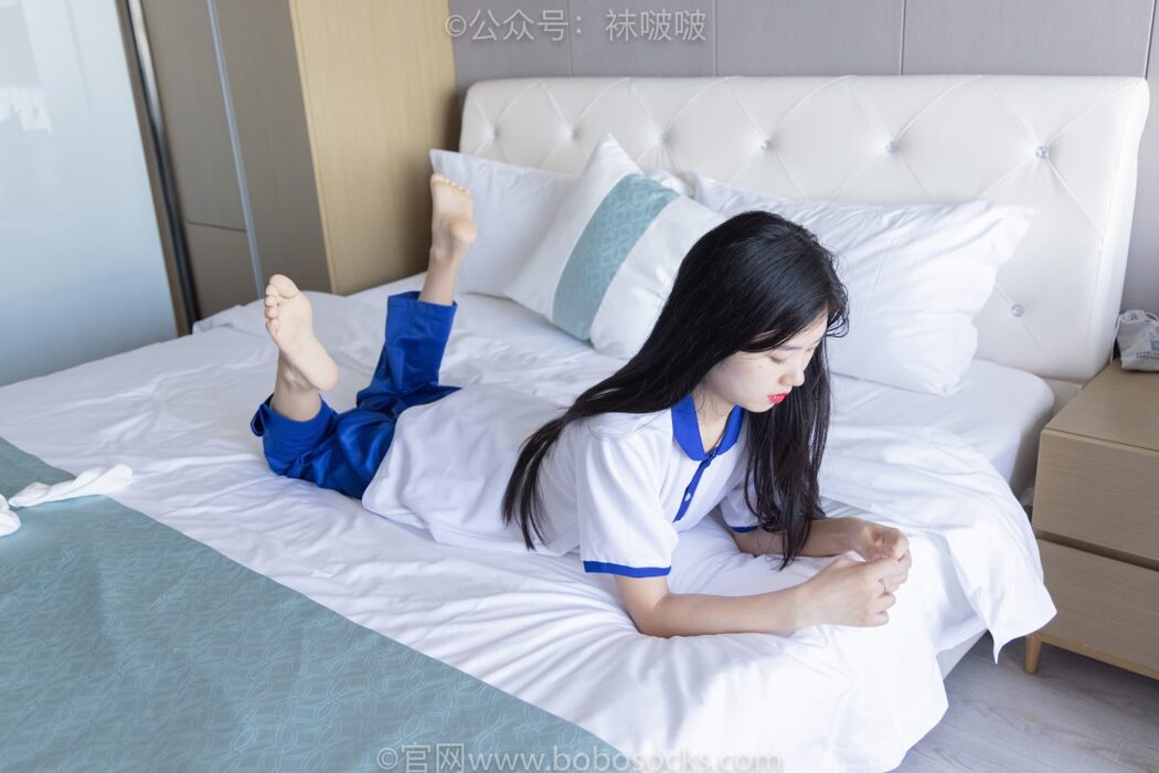 BoBoSocks袜啵啵 NO.039 Xiao Nai Xiong