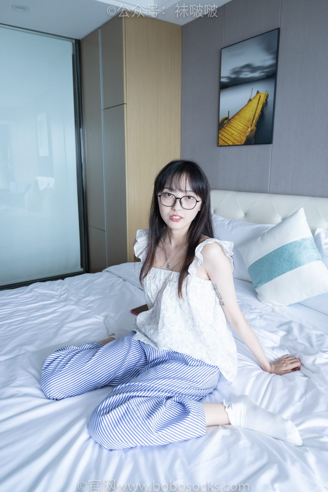 BoBoSocks袜啵啵 NO.027 Zhi Yu