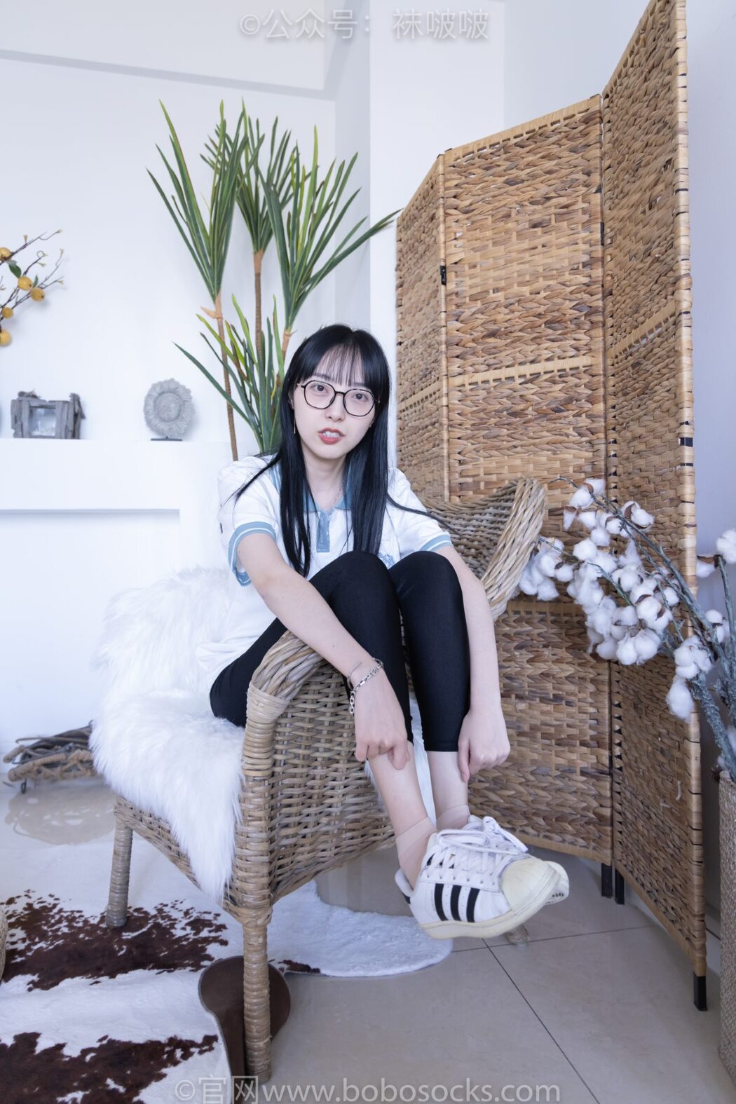 BoBoSocks袜啵啵 NO.044 Zhi Yu