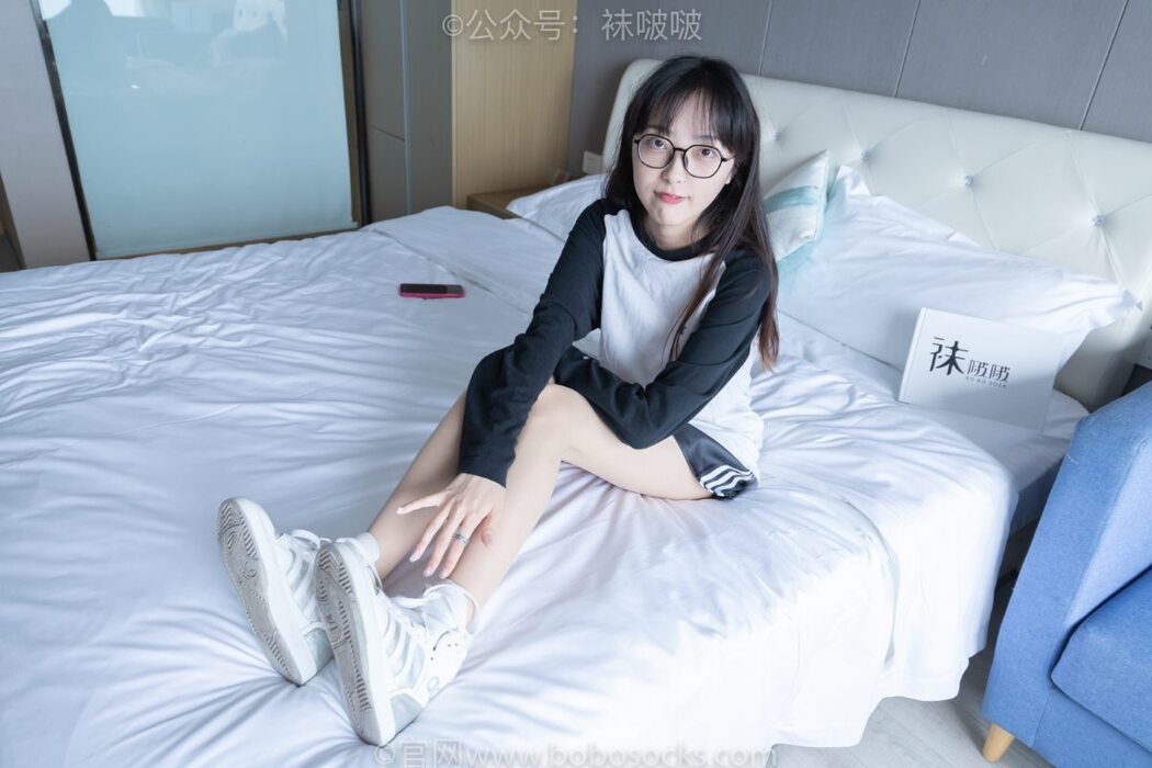 BoBoSocks袜啵啵 NO.015 Zhi Yu