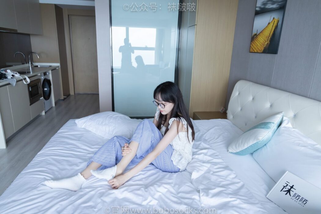 BoBoSocks袜啵啵 NO.027 Zhi Yu