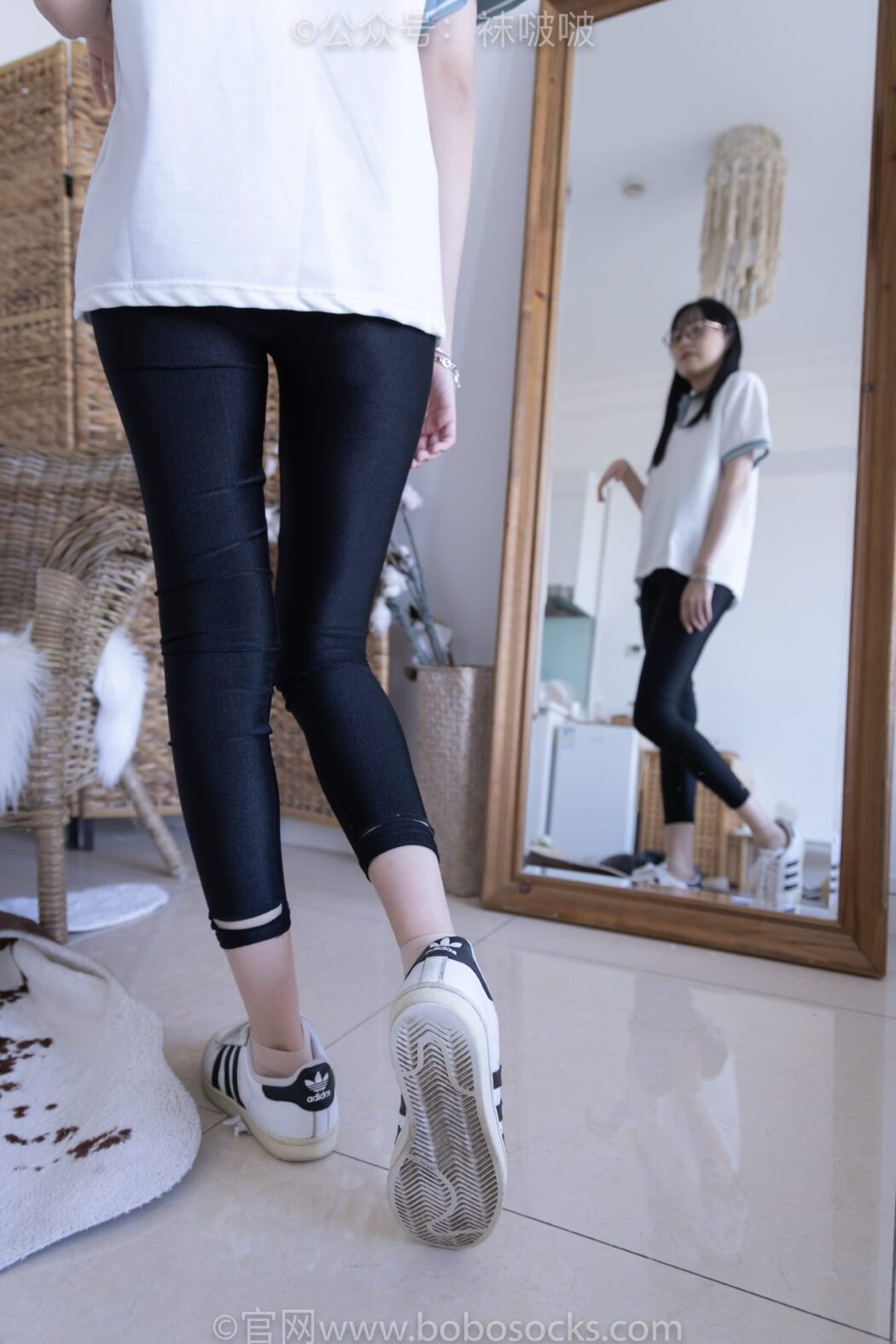 BoBoSocks袜啵啵 NO.044 Zhi Yu