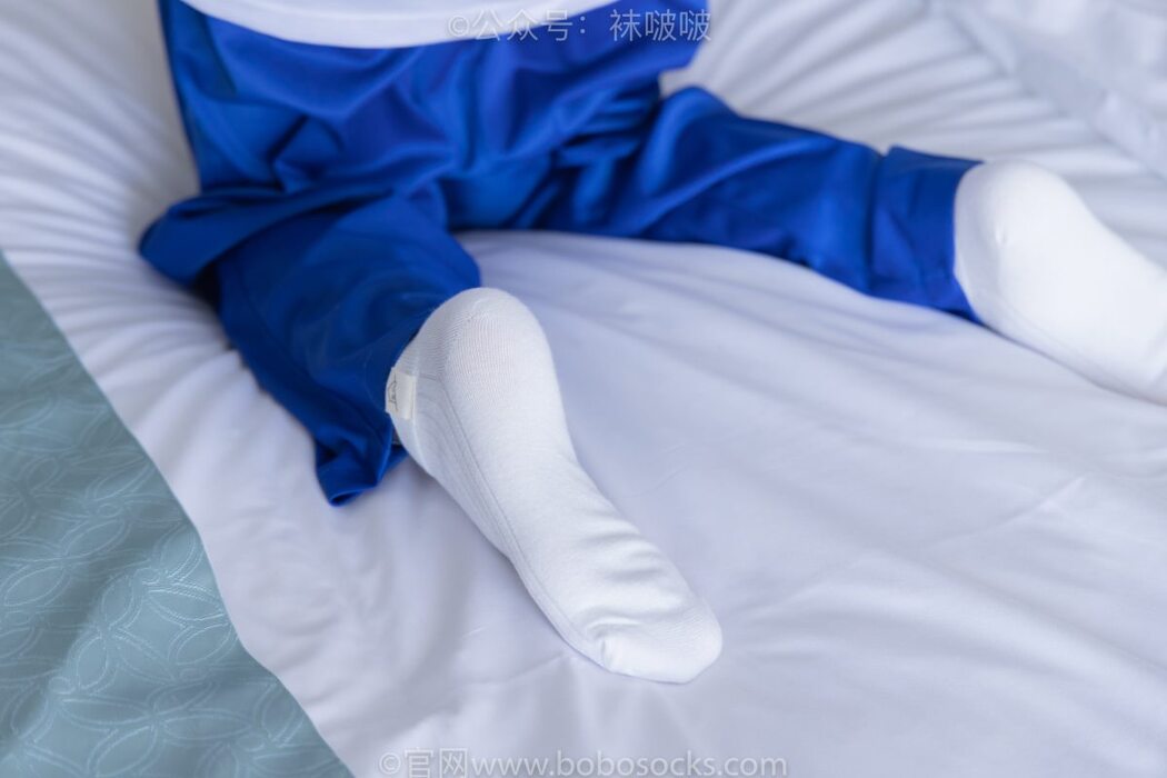 BoBoSocks袜啵啵 NO.039 Xiao Nai Xiong