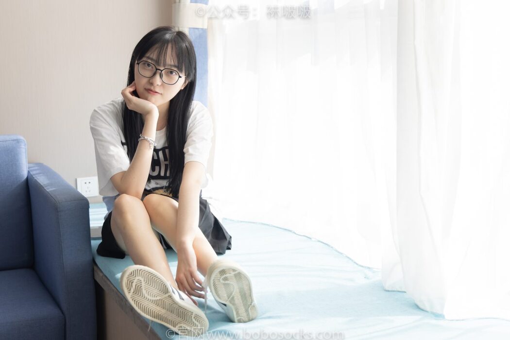 BoBoSocks袜啵啵 NO.033 Zhi Yu