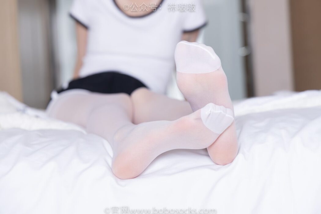 BoBoSocks袜啵啵 NO.037 Zhi Yu