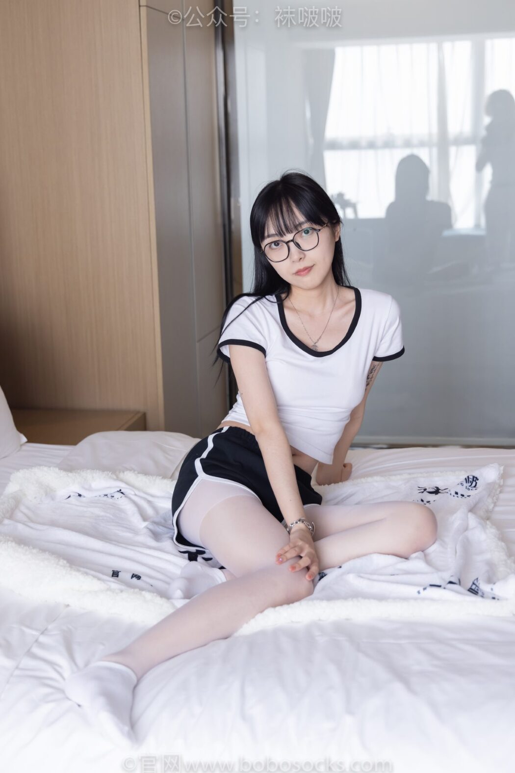 BoBoSocks袜啵啵 NO.037 Zhi Yu