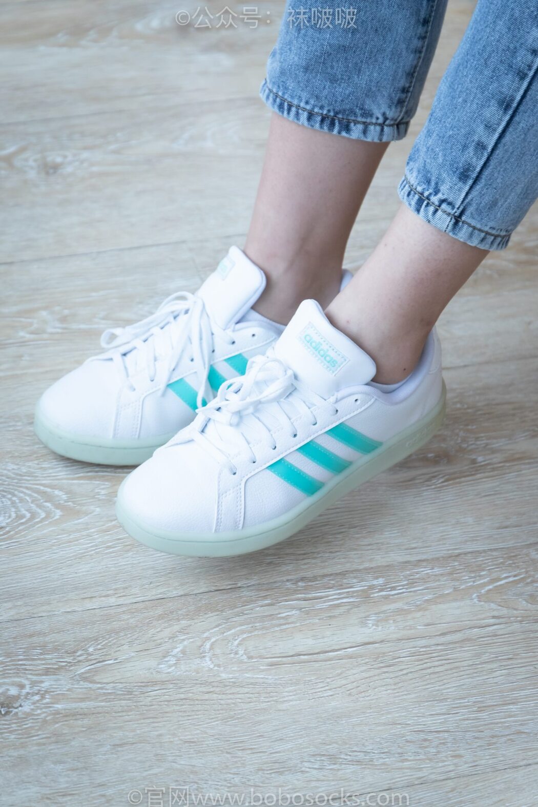 BoBoSocks袜啵啵 NO.024 Han Han